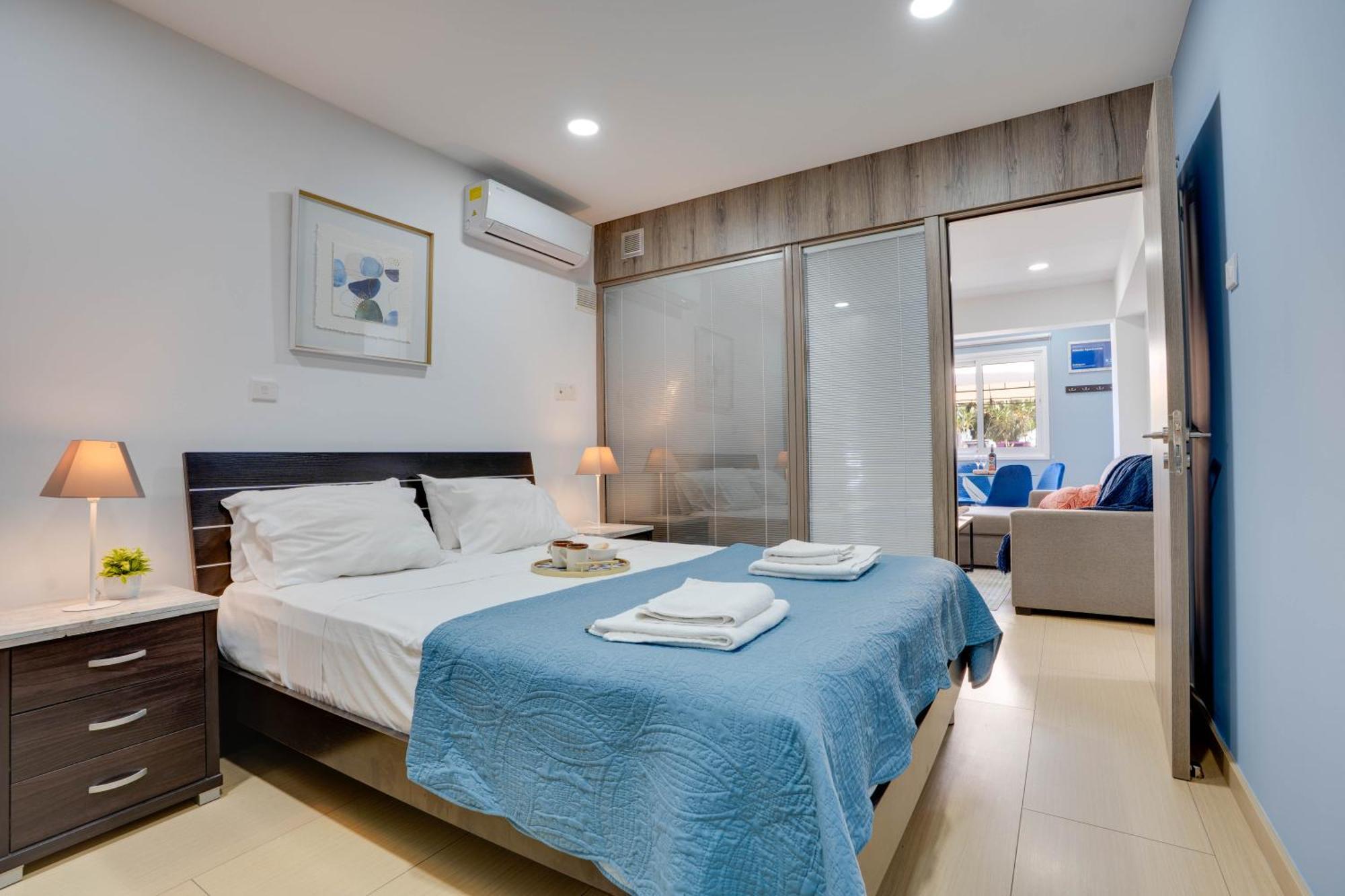 Atlantis Apartments 50M From Makenzy Seafront Lárnaka Kültér fotó