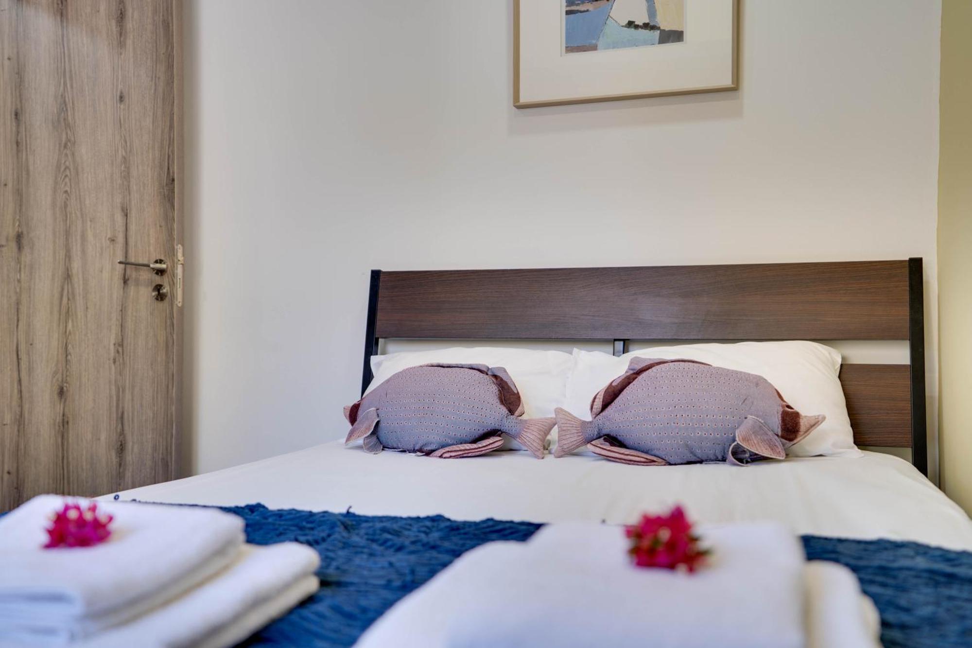 Atlantis Apartments 50M From Makenzy Seafront Lárnaka Kültér fotó